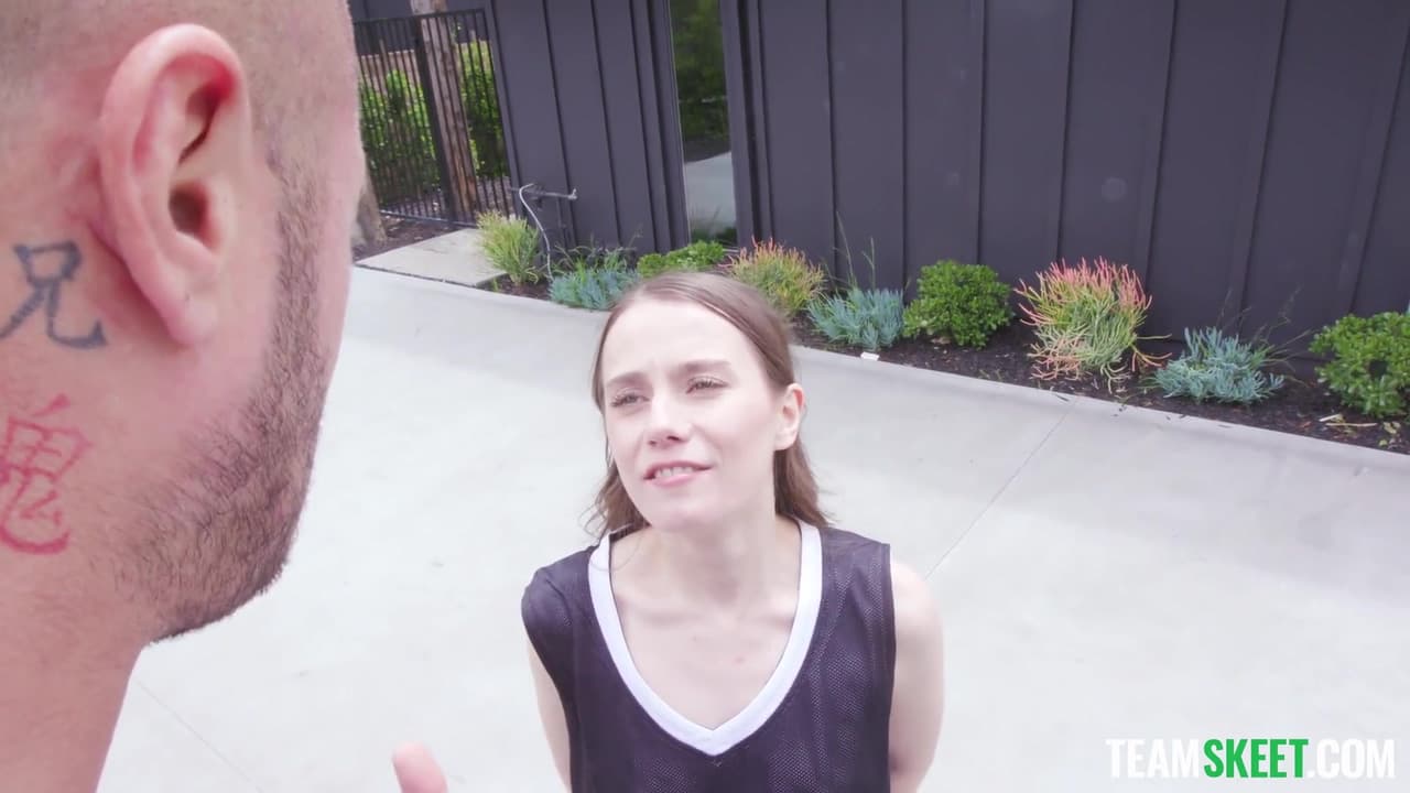 Sia Wood - Petite Dunk_main_thumbnail