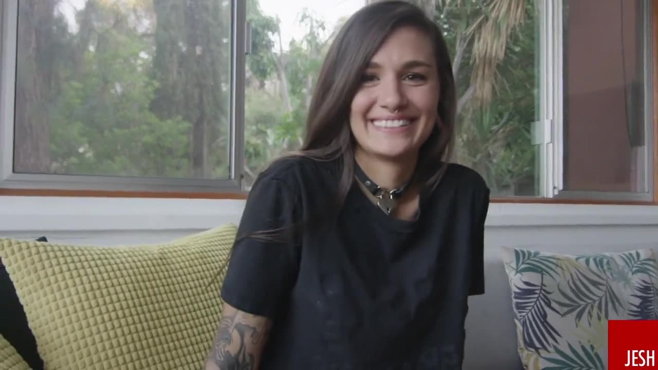 Luna Lovely Shes So Sweet And Ready For Everything! Pussy_main_thumbnail