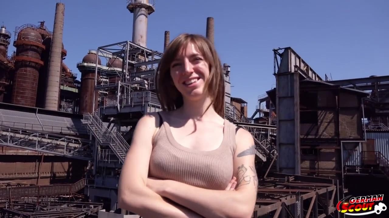 Nicky Fox - Public Fuck At Street Casting_main_thumbnail