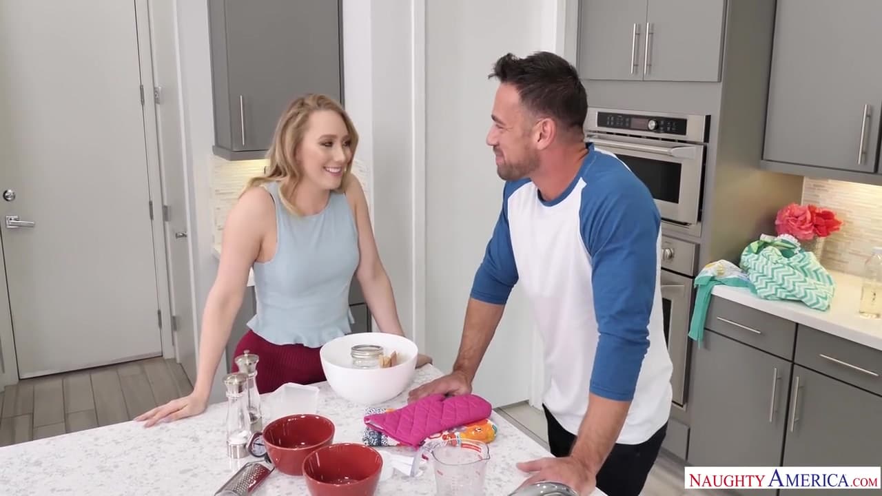 Aj Applegate - A.j. Applegate Whips Up A Creampie From A Married Man!_main_thumbnail