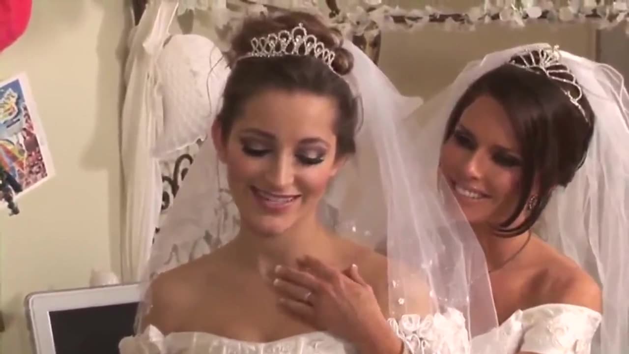 And Veronica Avluv - Lesbian - Brides - Blonde - Brunette - Scissoring - Lingerie_main_thumbnail