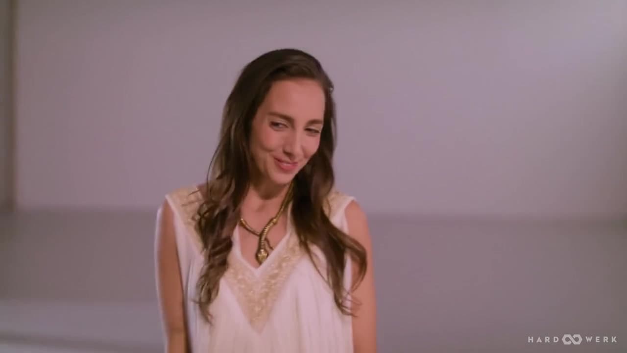 Ana B - Yoga Bang: Hetero Edit E24_main_thumbnail