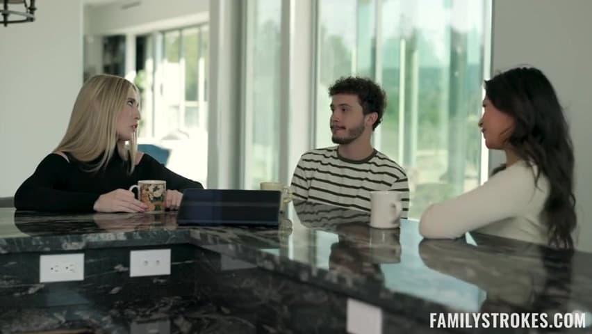 Scarlett Alexis & Sarah Taylor - My Boys Job_main_thumbnail