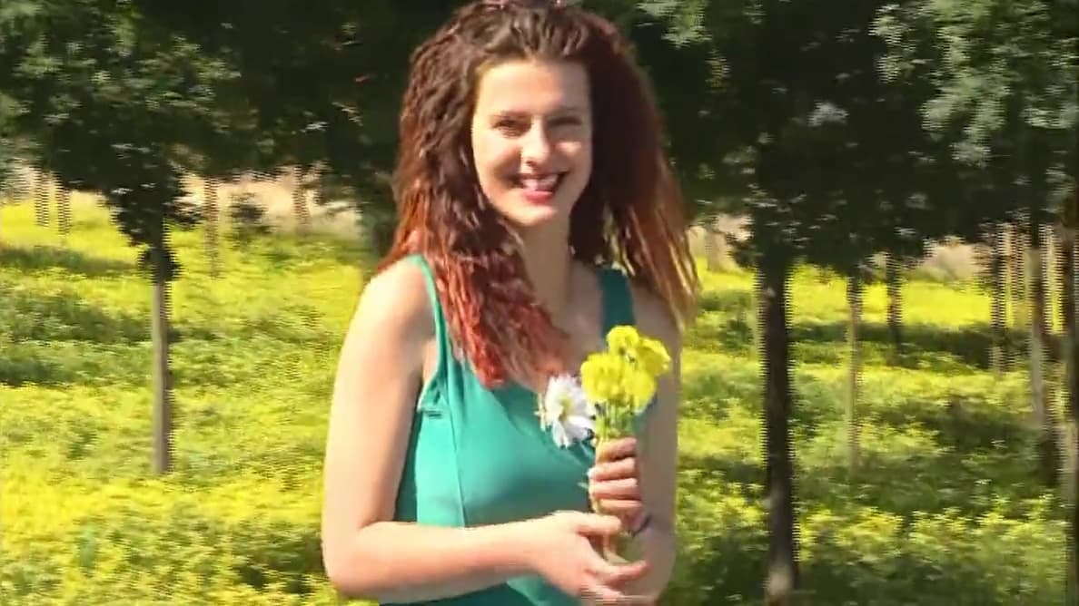 German teen 18+ Does It Herself_main_thumbnail