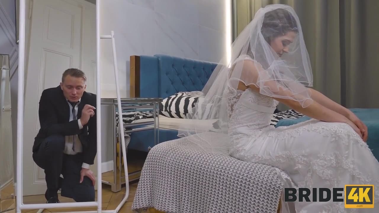 Serina Gomez - Last Chance_main_thumbnail