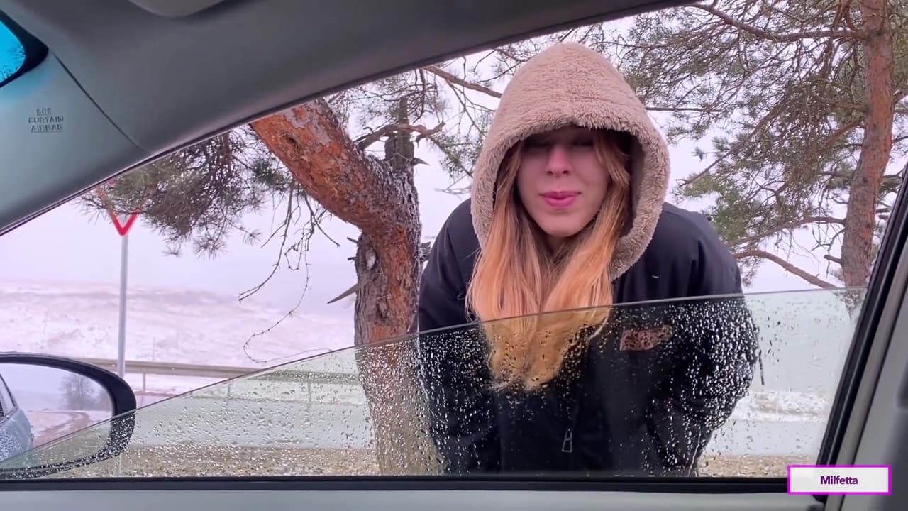 A Village Hitchhiker Girl Pays For His Fare In Kind_main_thumbnail