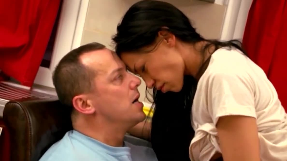 Die Pisseuse Mia Diamond - Episode 2_main_thumbnail