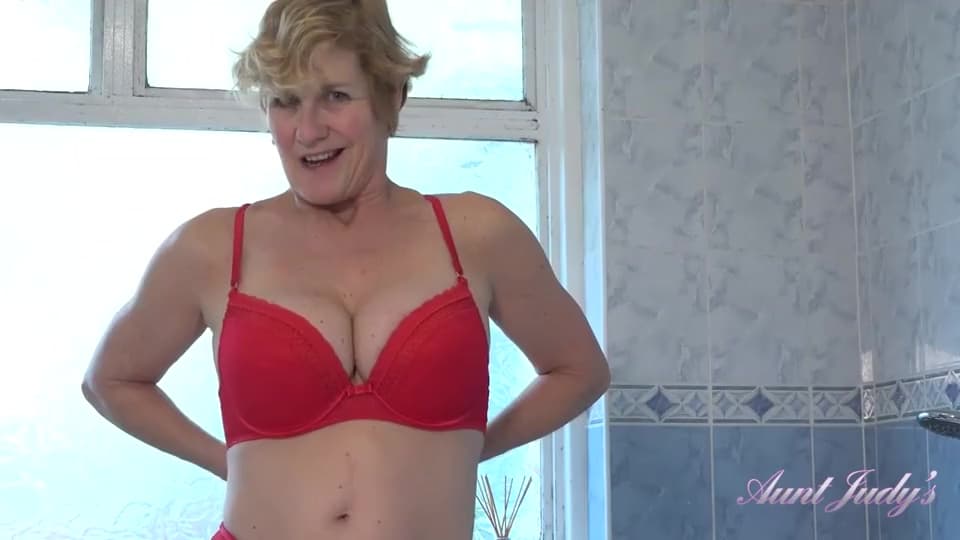 Deviant Milf Heart-stopping Adult Scene_main_thumbnail