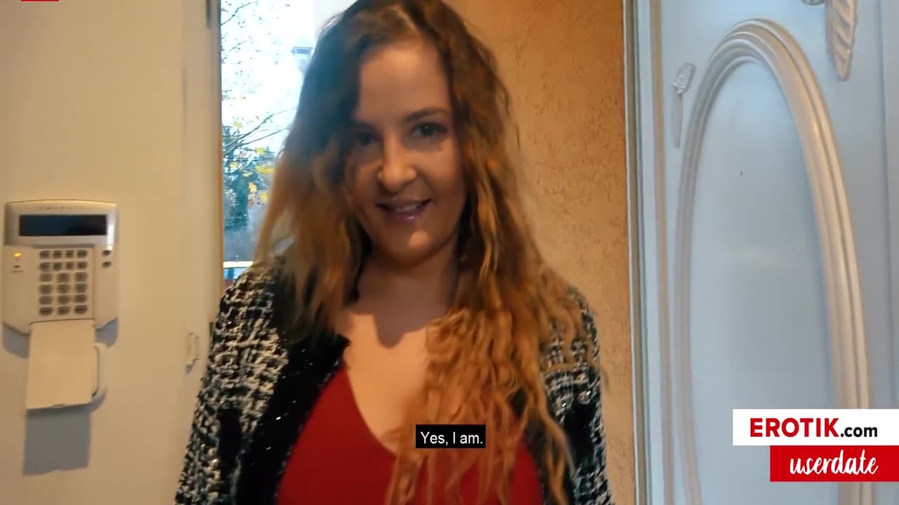 Curvy Babe Candy Alexa Comes Around For A Fuck (english) (full Scene) Candy 30 Min_main_thumbnail