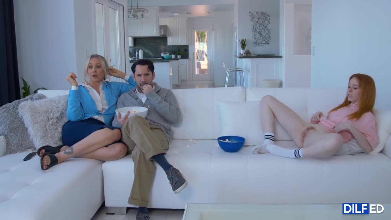 Madi Collins College Girl Wants Cum_main_thumbnail