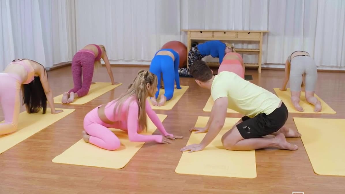 The Girl Experienced Anal Pleasure During Training_main_thumbnail