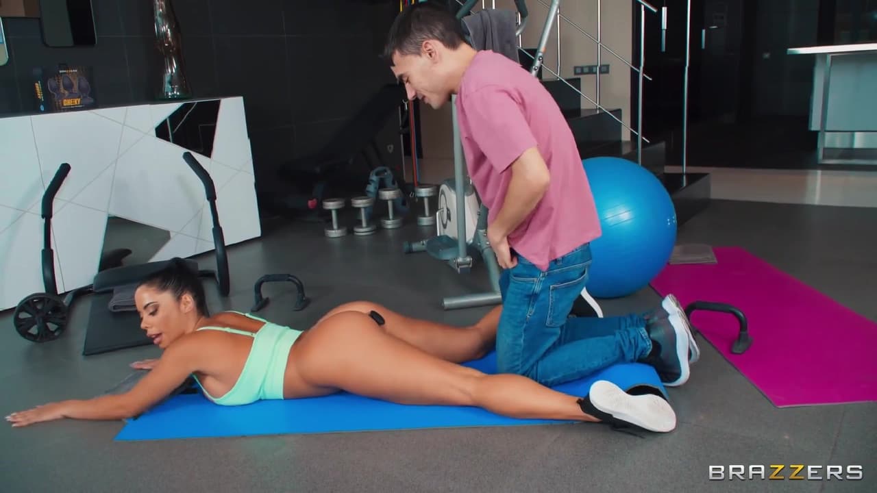 Megan Fiore, Jordi El Nino Polla - Yoga With A High-intensity Fuck_main_thumbnail