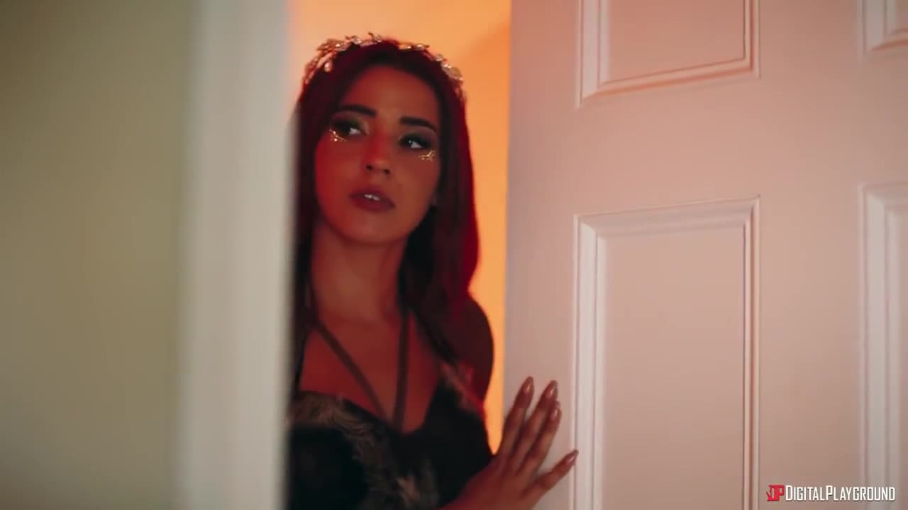 Evermore Olive Glass, Agatha Vega, Sophie Reade_main_thumbnail