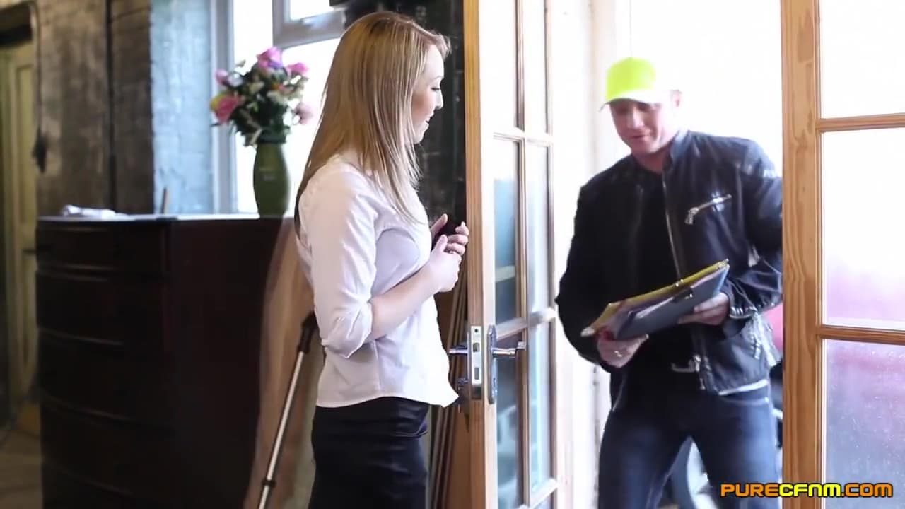 British Cfnm Handjob Hot Xxx Video_main_thumbnail