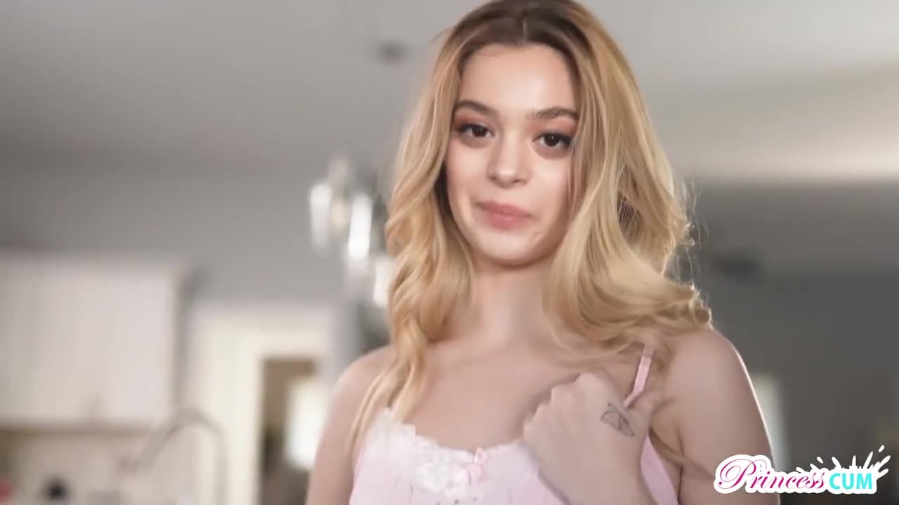 Molly Little Yammy Teen 18+ Hot Sex Video_main_thumbnail