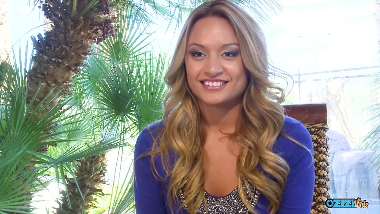 Natalia Robles Becomes A Secretary After Giving Her New Boss A Sloppy Blowjob At Work_main_thumbnail