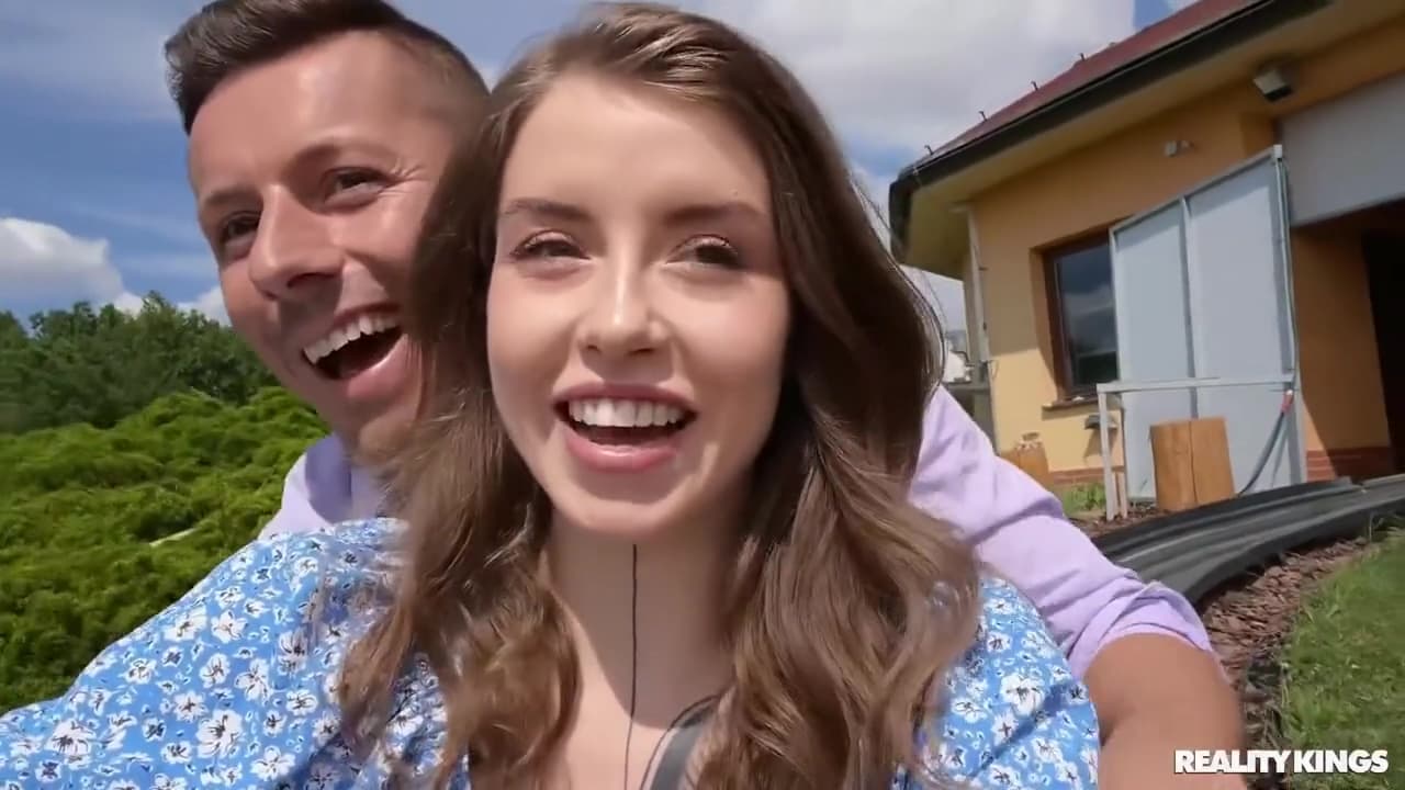 Lustful Teen 18+ Pornstar Eden Ivy Outdoor Sex Video_main_thumbnail