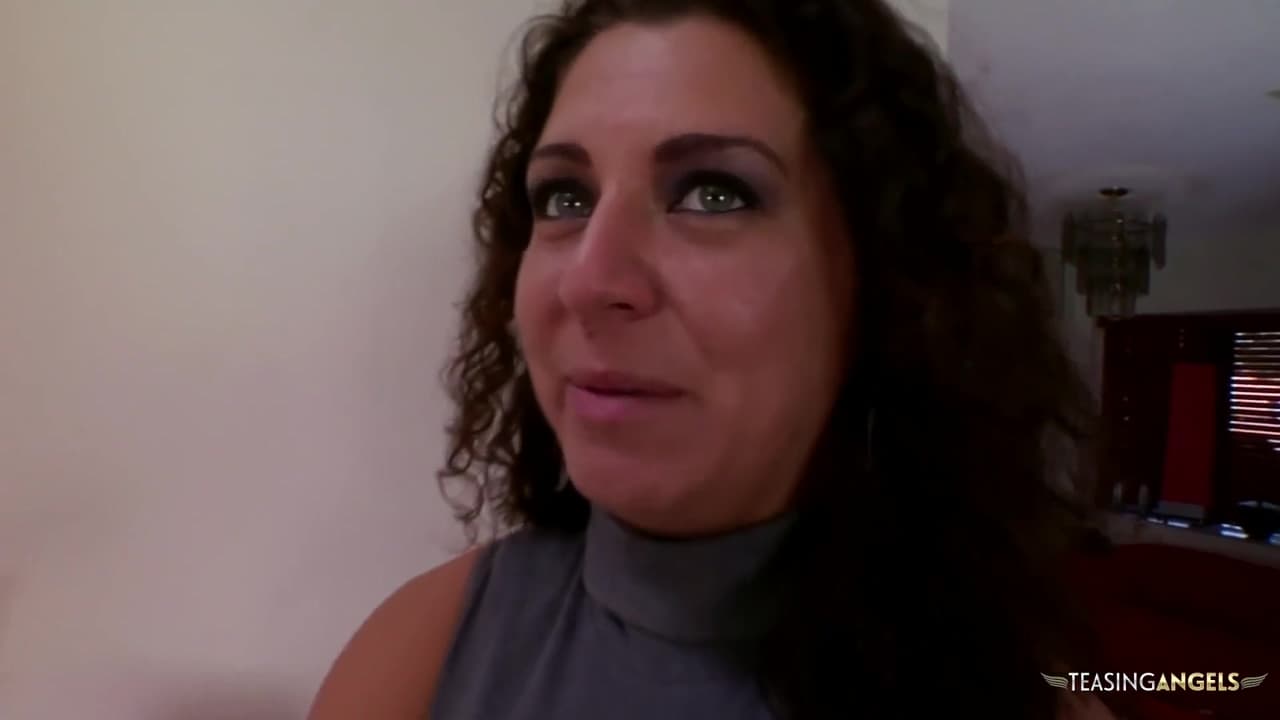 Having A Delicious Pussy Makes The Blonde Very Popular Among The Guys From Her Neighborhood_main_thumbnail