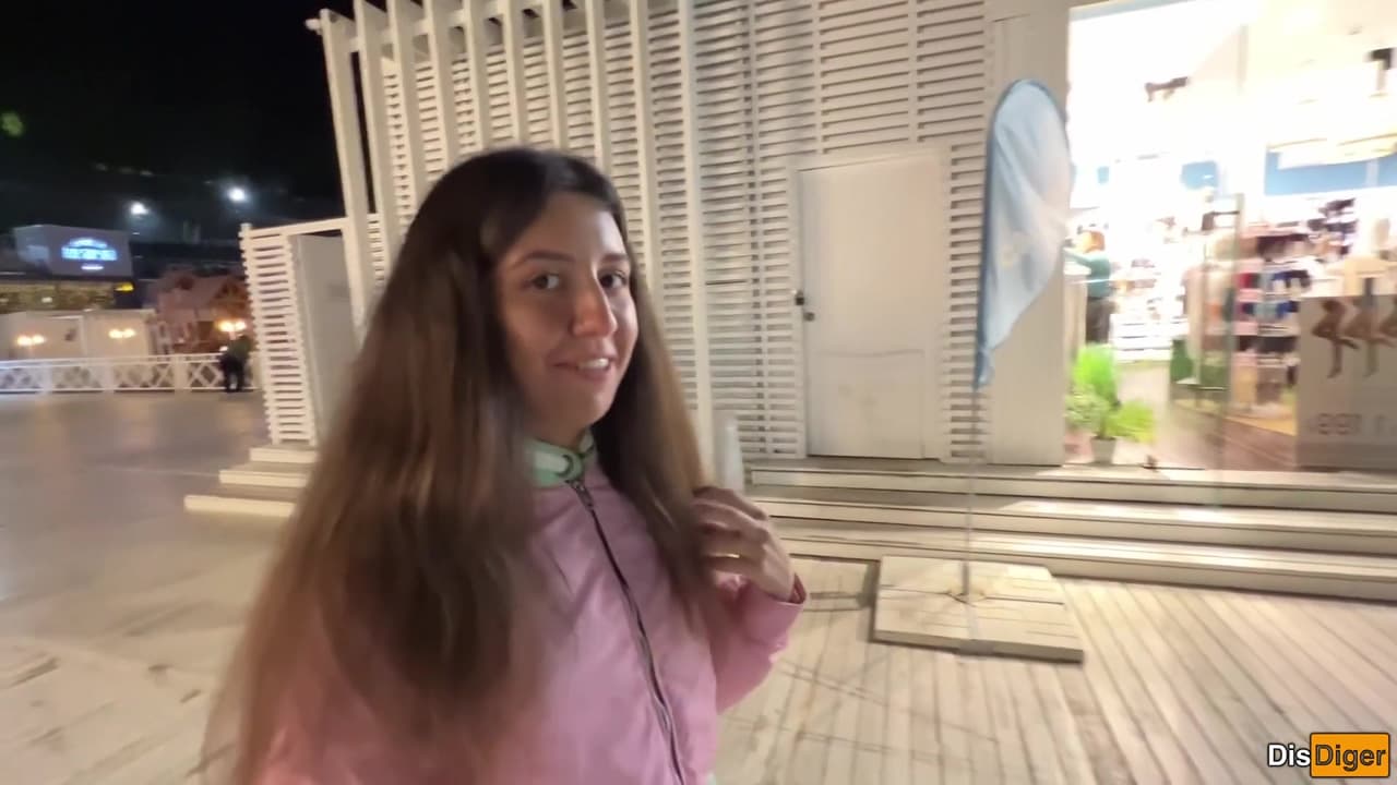 Studentka Trahnulas S Pervm Vstrechnm Parnem I On Zalil Ee Kisku Goryachei Spermoi - Krempai_main_thumbnail