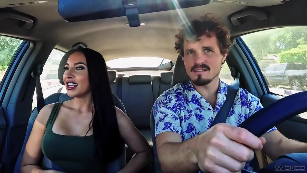 So Extra! Chanel Camryn, Seth Gamble_main_thumbnail