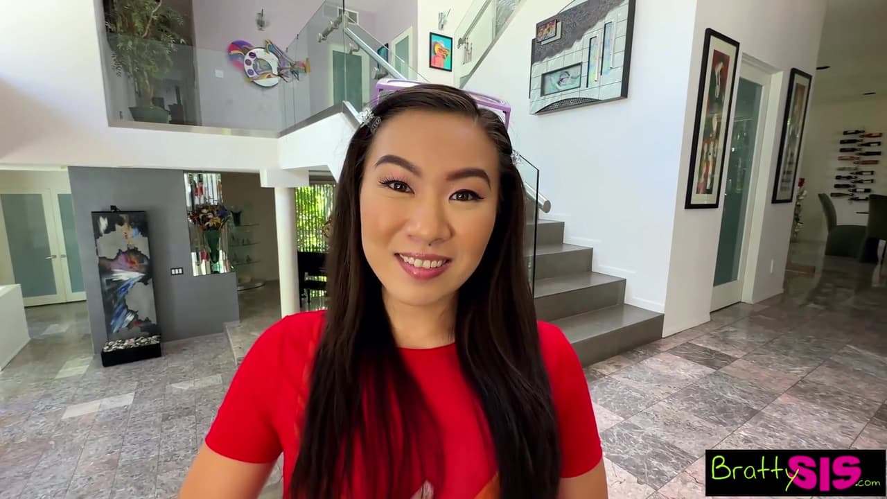 Petite Horny Stepsis Kimmy Kimm Asks, Do You Wanna Know What My Mouth Feels Like Around Your Dick?_main_thumbnail