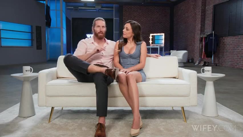 Rebecca Love - I Like Being Manhandled And Taken As A Prize_main_thumbnail