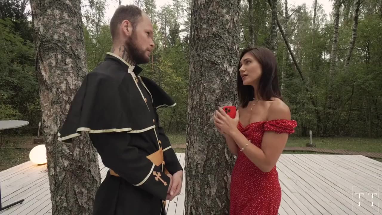 Fucking Wedding. .holy Stepfather Bangs Bridesmaid Right Before The Wedding_main_thumbnail