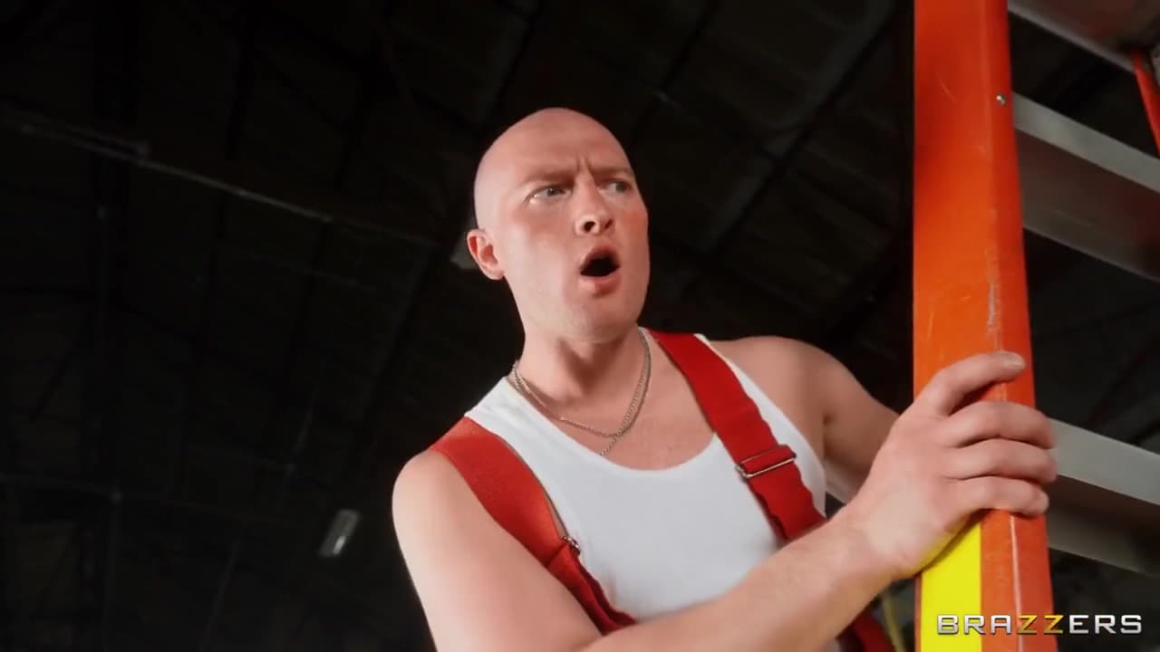 Firefighter Angelas White Hot Squirting Fuckfest In Hd - Angela White_main_thumbnail