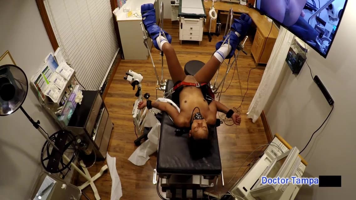 Dr Tampa - Corporate Slaves - Minnie Rose 24 Min_main_thumbnail