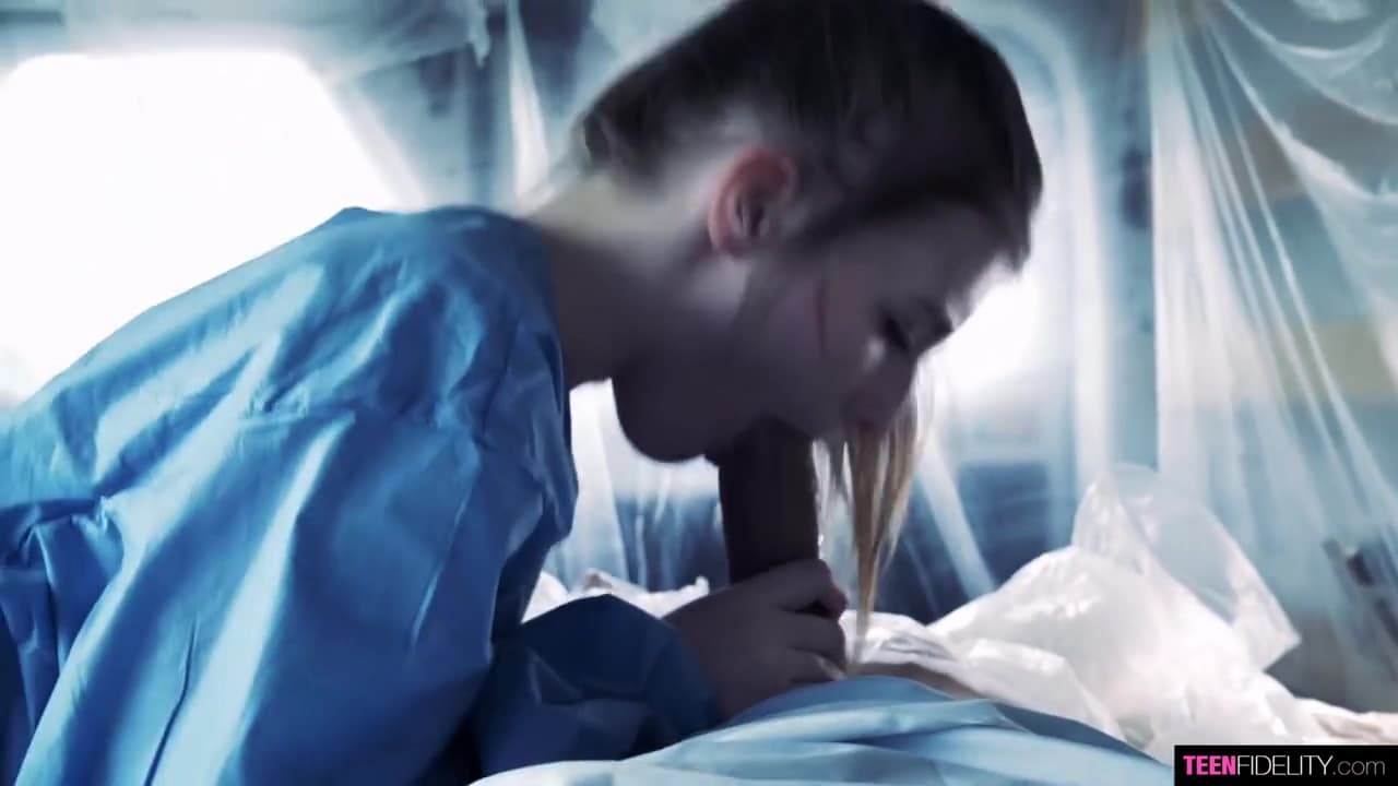 Brunette Hookup Amateur Blowjob And Dirtytalk Sexdate_main_thumbnail