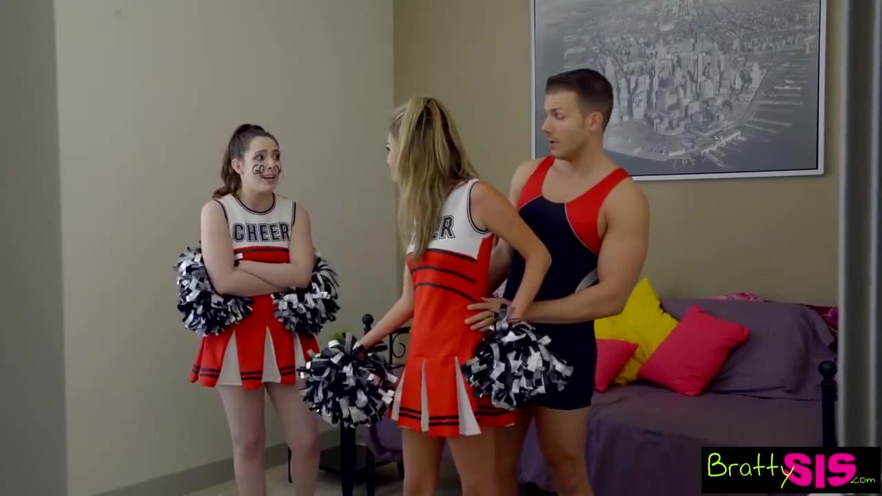 Bff Catches Stepbro Creaming His Stepsisters Pussy!_main_thumbnail