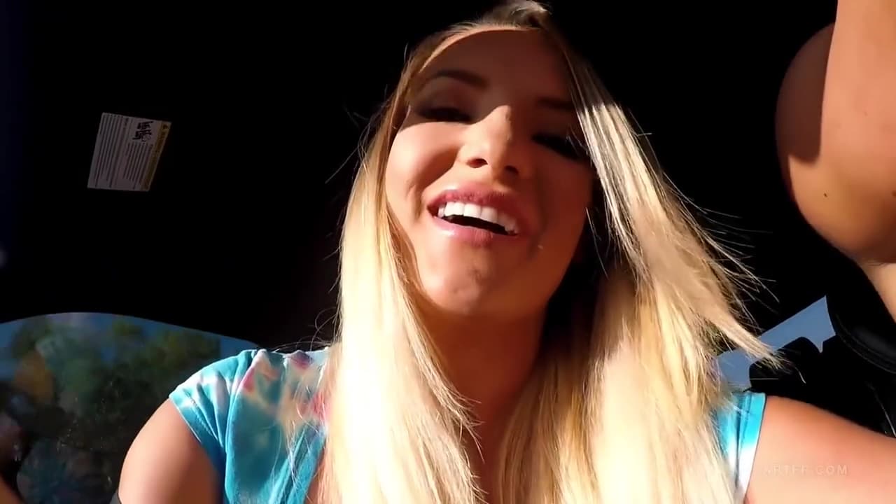 Cali Carter - Oral Intercourse With Busty Babe_main_thumbnail