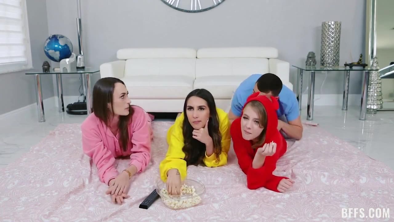 Fucking Stepsister And All Her Friends_main_thumbnail