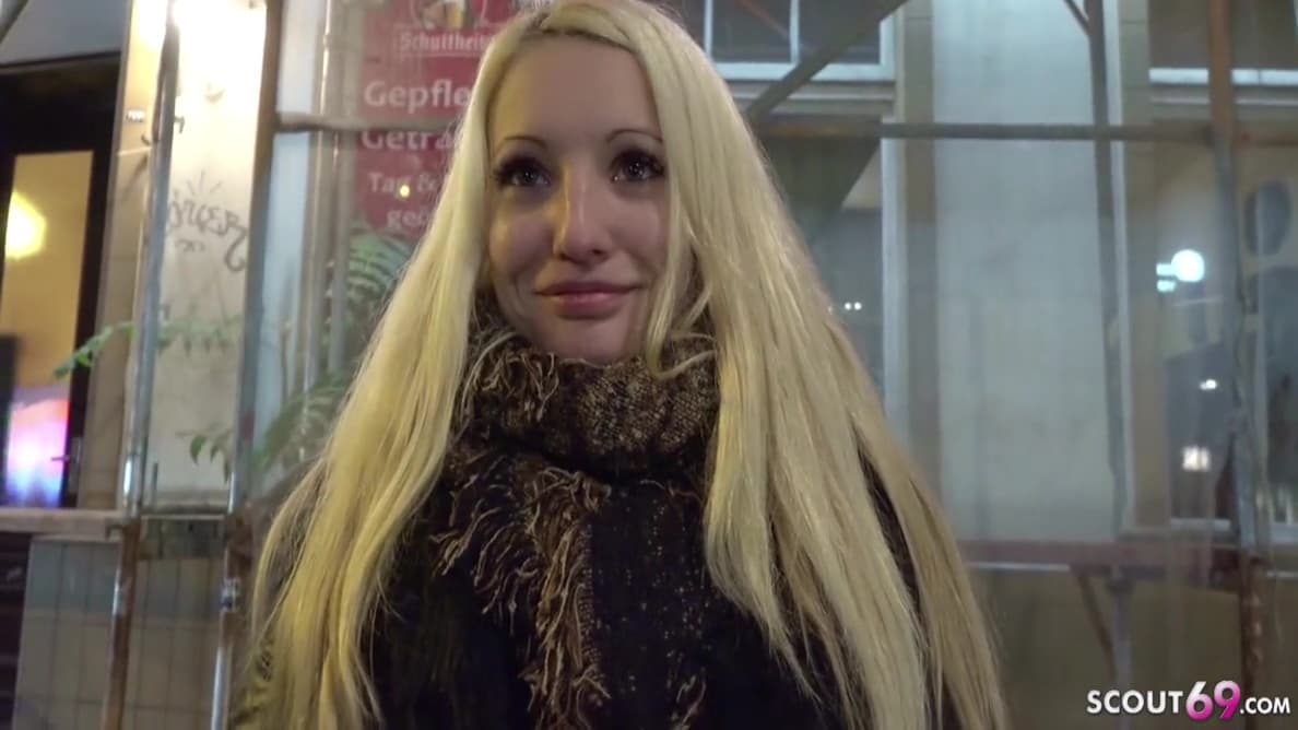 Hot Teen 18+ Talk Into Anal Fuck At Model Casting_main_thumbnail