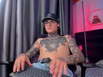 Mathew //take control of my toys only for 100 tkns live cam