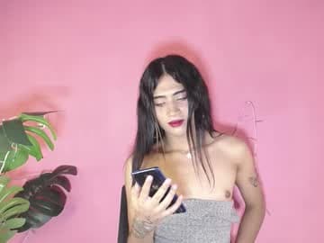 Alejandra live cam