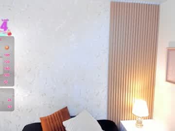 Alice and Asia live cam