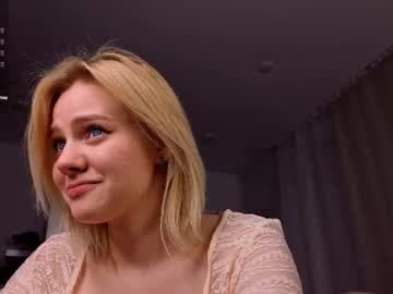 Eva and Luna live cam