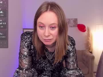 Lady Brooke live cam