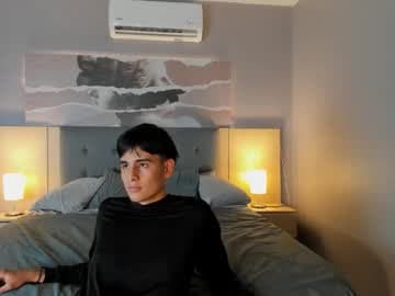 James / Cleo 💏 live cam