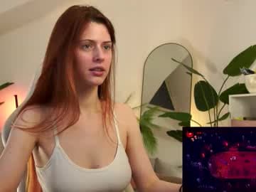 Your doll Lesli live cam