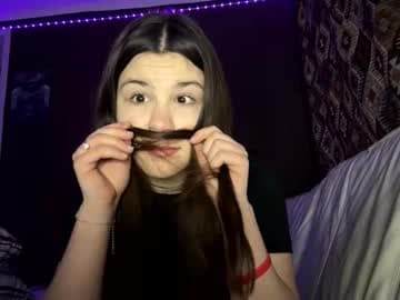 Chloe | First day here! live cam