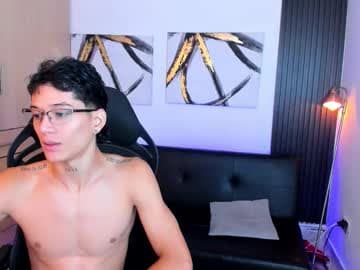 Santy , jesse and dimitri live cam