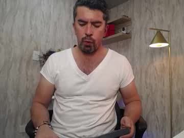 Juan🍆😈 live cam