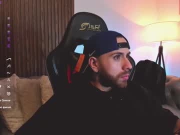 Maximo Wolf live cam