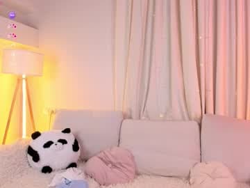 🎀Mini Milli🎀 live cam