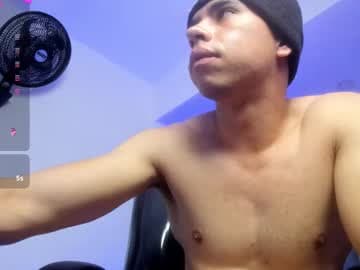 💦muscle_scott live cam