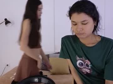 chanell and yina live cam