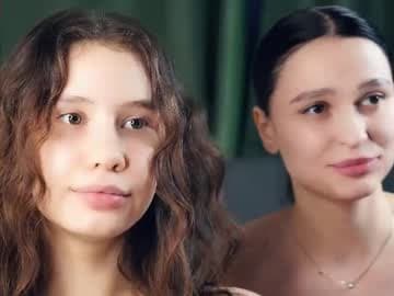 Kristanna and Stella live cam