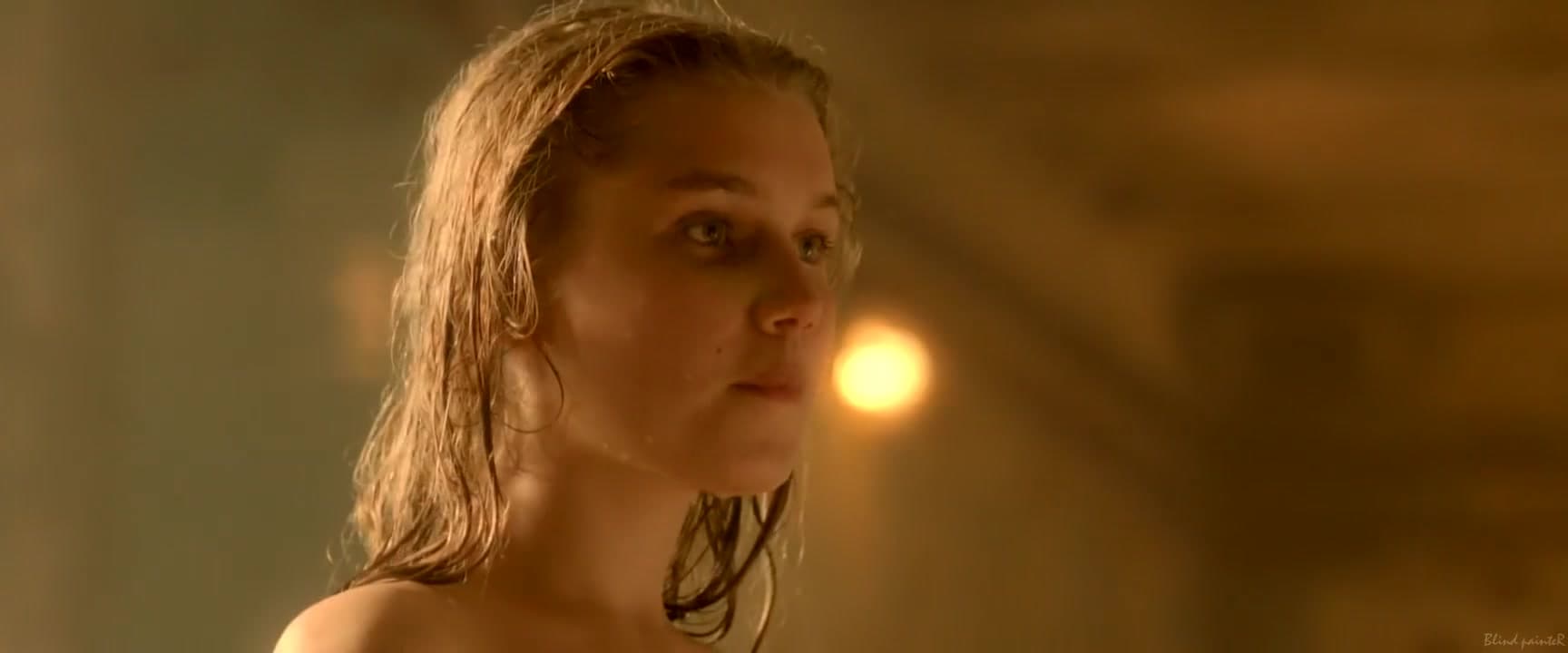 Odnazhdy (2015) Darya Melnikova and Other_main_thumbnail